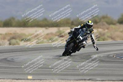 media/Oct-02-2025-Racers Edge (Thu) [[2c91cb6ab3]]/3-B Group/Session 5-Turn 15 (215pm)/